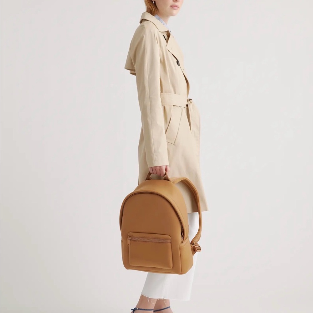 Quince All Day Neoprene Backpack in Mocha - Picture 5 of 10
